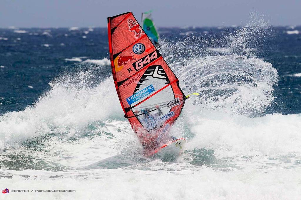 Philip Koester shredding - 2014 PWA Tenerife World Cup ©  Carter/pwaworldtour.com http://www.pwaworldtour.com/